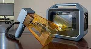 Hot Sale QR Code Engraver Laser Gun Printer Handheld 20W 30W 50W Laser Marking Machine for Metal Steel Logo - Product Image 5