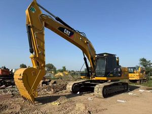 Excavatrice sur chenilles d'occasion CAT 325D2L, 25 tonnes, équipement de construction hydraulique d'occasion - Product Image 1