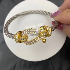 Bracelet en diamant coloré de haute qualité <span class=keywords><strong>Fred</strong></span> en gros, fermoir en forme de fer à cheval, bracelet vintage de luxe, bijoux unisexe - Product Image 6