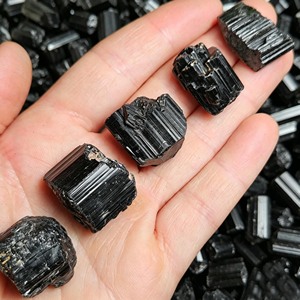 <span class=keywords><strong>Piedras</strong></span> de Turmalina Negra Natural en Bruto, Forma de Llama, para Decoración del Hogar y Colección, Gran Venta - Product Image 3