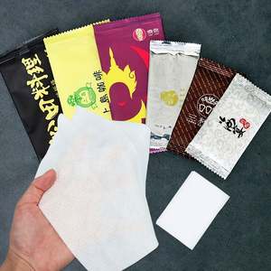 Toallitas Húmedas Desechables para Limpieza, Empaquetadas Individualmente, Impresión Personalizada, Tela No Tejida, Toallitas Húmedas de Limpieza con Agua y Logotipo - Product Image 1