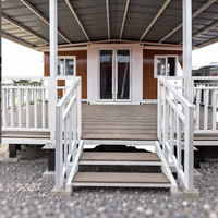 Maisons miniatures modernes CM pour l'extérieur : Aménagement flexible, installation rapide, maison modulaire pour location de vacances