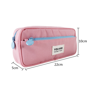 Étui à crayons en tissu rose pour l'école et le bureau avec double fermeture éclair - Product Image 1