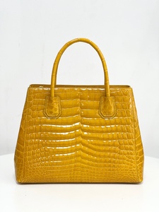 Sac à main authentique en cuir de crocodile du Nil – Sac à bandoulière élégant pour femme |   Sac à main exotique haut de gamme - Product Image 5