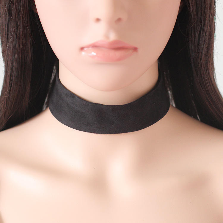 Simple Vintage Black Choker Necklace Women's Faux Suede