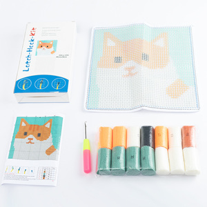 Verdadero fabricante bordado Latch Hook Kits funda de almohada suave Diy lindo perro naranja funda de cojín de <span class=keywords><strong>punto</strong></span> de <span class=keywords><strong>cruz</strong></span> <span class=keywords><strong>para</strong></span> coche y hogar - Product Image 2
