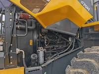 Radlader 7 Tonnen Nennlast 180kW Yuchai-Motor Original Liugong Hydraulikpumpe Gebrauchter Lader Hergestellt in China 2021