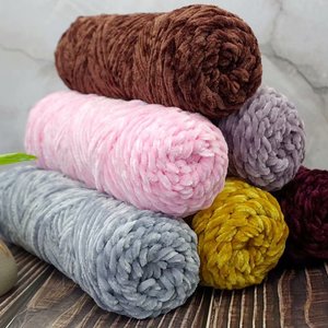 Qianxiao Super doux moelleux velours <span class=keywords><strong>fil</strong></span> Polyester main <span class=keywords><strong>Crochet</strong></span> chapeau pull écharpe tricot brillant <span class=keywords><strong>Chenille</strong></span> velours <span class=keywords><strong>fil</strong></span> - Product Image 4