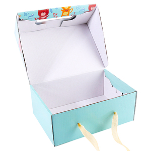 Ensemble de robes pour nouveau-nés personnalisées, boîte d'emballage pour vêtements de bébé recyclés, boîtes télescopiques, carton blanc, laminage mat, sous-vêtements, chaussettes - Product Image 4