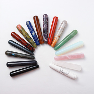 Varita de masaje de cristal de cuarzo, piedra natural, piedras curativas, venta al por mayor - Product Image 1