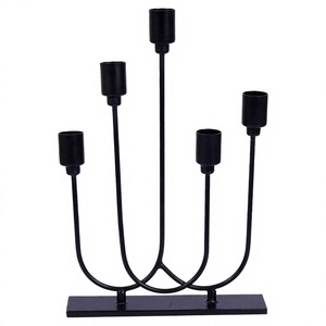 Candélabre en fer noir à 5 bras pour décoration intérieure, qualité européenne, style rustique, porte-bougie conique en aluminium - Product Image 2