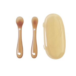 Cuchara de Silicona para Bebés, Cuadrada, Suave, Herramienta de Alimentación, Entrenamiento Infantil, <span class=keywords><strong>Vajilla</strong></span> para Niños de <span class=keywords><strong>6</strong></span> <span class=keywords><strong>Meses</strong></span>, HS-2607, China - Product Image 2