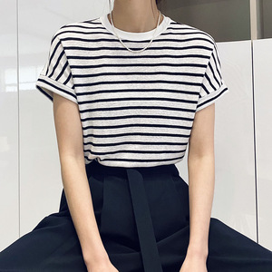 <span class=keywords><strong>T</strong></span>-<span class=keywords><strong>shirt</strong></span> a righe <span class=keywords><strong>in</strong></span> <span class=keywords><strong>lino</strong></span> di cotone <span class=keywords><strong>t</strong></span>-<span class=keywords><strong>shirt</strong></span> da 2022 estate nuova girocollo Casual con sfilata sottile da <span class=keywords><strong>donna</strong></span> a righe - Product Image 2