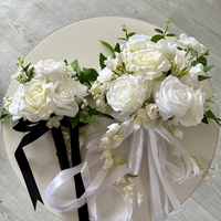 Bunga Bola Buatan Putih untuk Pengantin & Pengiring Pengantin, Rangkaian Bunga, Bunga Pergelangan Tangan & Set Boutonniere untuk Dekorasi Meja Pernikahan