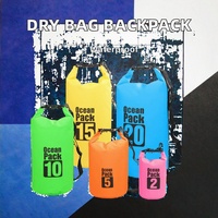 Sac à dos étanche réglable en PVC pour femme, léger, idéal pour la randonnée aquatique, la plage, le surf et les activités nautiques.