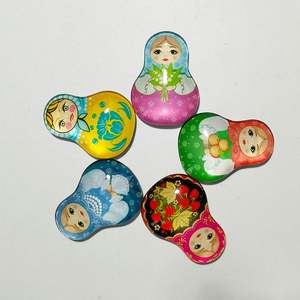 Imán de nevera 3D moderno con diseño de muñeca Matryoshka, recuerdo creativo de resina y poliéster para nevera. - Product Image 4