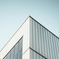 Fournisseur chinois de murs-rideaux en aluminium à simple vitrage pour villas, murs décoratifs extérieurs