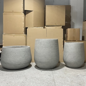 Vaso in Fibra di Vetro dal Design Classico Europeo, Ecologico, per Interni/Esterni, Fioriera Rotonda in Arenaria per Giardino e Hotel - Product Image 3