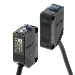 เซ็นเซอร์ตรวจจับแสงอินฟราเรดแบบสะท้อนแสงดิจิตอล E3Z-D61/D62/D82/R61/R81/T61/T81  ลิมิตสวิตช์เซ็นเซอร์ E3Z-D61/D62/D82/R61/R81/T61 - Product Image 2