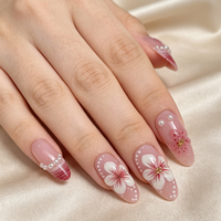 Faux ongles à presser rose poudré, forme amande, avec fleurs 3D, perles dorées et finition brillante, vente en gros, personnalisables, marque privée
