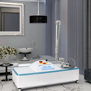 Máquina de Láser Fraccional de CO2 Profesional Portátil de 10600nm para Uso en Salón - Rejuvenecimiento de la Piel, Eliminación de Cicatrices de Acné, Blanqueamiento y Eliminación de Arrugas - Product Image 1