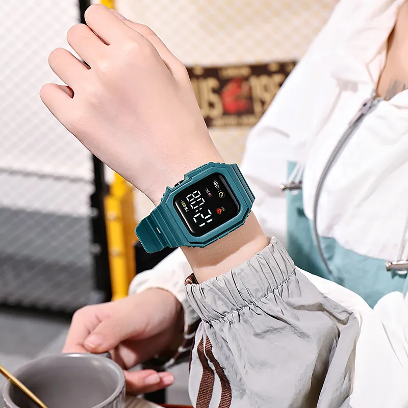 Raymons KD-775 jam tangan pintar anak, jam tangan pintar LED Digital elektronik olahraga Chronograph hadiah anak laki-laki perempuan
