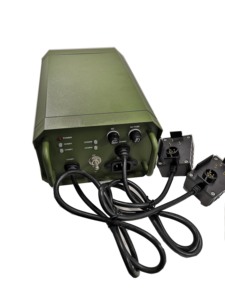 <span class=keywords><strong>Chargeur</strong></span> intelligent SPC pour unités multimodes BB-390/U - Product Image 4