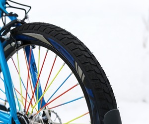 Vélo enfant à une vitesse avec selle réglable, cadre en acier durable, idéal pour les enfants de 8 à 12 ans, pour la conduite en extérieur - Product Image 2