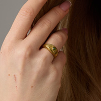 Bague large texturée en acier inoxydable 316L plaqué or PVD 18 carats avec pierre verte incrustée, style vintage, bijou de mode
