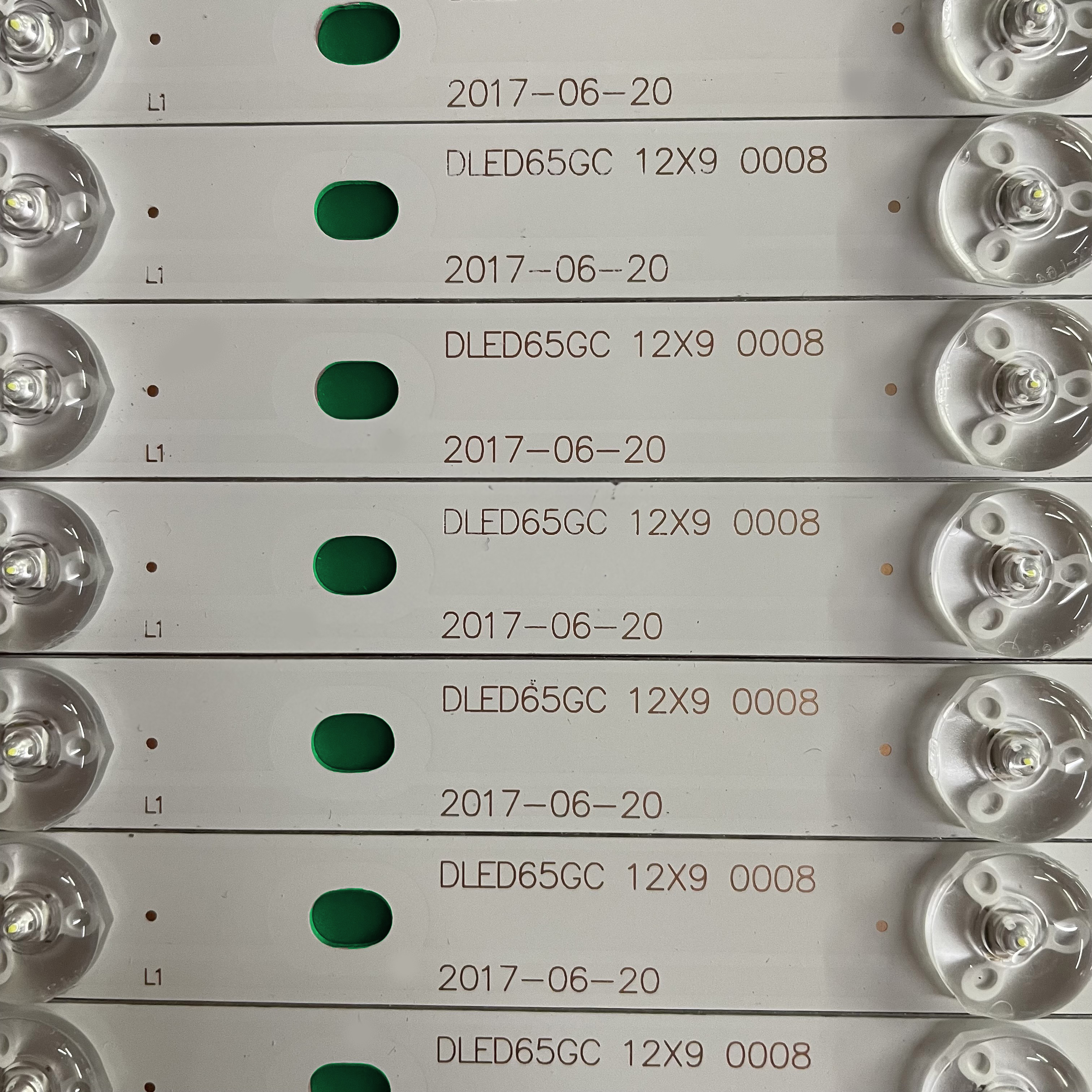 XS-2199 yeni LCD TV arka ışık çubuğu GC65D09-ZC21AG-03 303GC650034