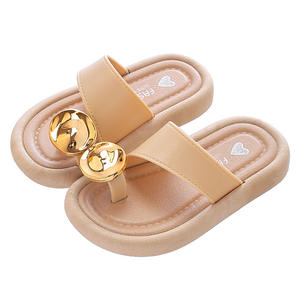 Kinderschuhe Explosive Princess Flat Sole Trendy Style Mädchen Outdoor Hausschuhe Mode Open-Toe Strands chuhe für Kinder Mädchen - Product Image 1
