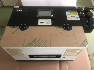 Rifornimento di fabbrica A4 A5 stampante a LED UV macchina da stampa Flatbed a getto d'inchiostro in metallo per biglietto da visita personalizzato per cassa del telefono