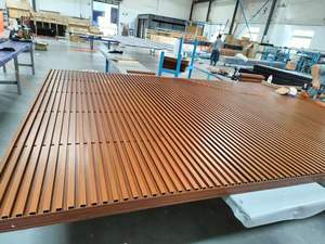 <span class=keywords><strong>Porte</strong></span> <span class=keywords><strong>de</strong></span> <span class=keywords><strong>garage</strong></span> en alliage d'aluminium à commande à distance haute efficacité avec système <span class=keywords><strong>de</strong></span> glissement motorisé et grille en Chine - Product Image 6