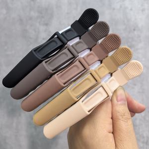 Clip per capelli con immagine in alligatore di colore opaco con Logo personalizzato - Product Image 5