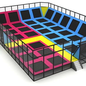 <span class=keywords><strong>Parc</strong></span> de trampolines intérieur de grande taille de qualité commerciale, taille personnalisée, haute capacité (>100 personnes), certifié CE, LLDPE/PP/Métal - Product Image 1