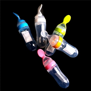 Cuillère à riz et à céréales en silicone pour bébé cuillère à lait <span class=keywords><strong>biberon</strong></span> en silicone pour enfant avec cuillère pour bébé - Product Image 5