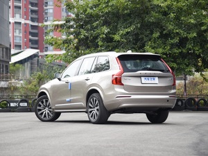 2025 volvos Xc60 Xc40รถยนต์ไฟฟ้า Xc90รถยนต์นั่งส่วนบุคคล48V ไฮบริดสปอร์ต SUV แบบขับด้านซ้ายมือยานพาหนะพลังงานใหม่ - Product Image 5