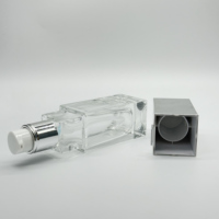 Pompe de traitement d'échelle en argent de haute qualité avec bouchon en argent pour bouteille en verre transparent transparent de 30ml 18mm