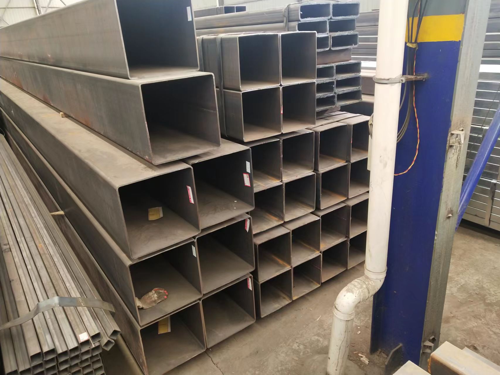 Q235B Cold Hot Rolled Carbon Steel Square Tube Square Hollow Steel Tubing ASTM