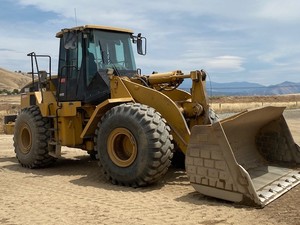 Chargeur d'occasion japonais d'origine Cat 966 9966H 950H, Caterpillar 966F 966G 950F Cat Tractopelle d'occasion à vendre - Product Image 2