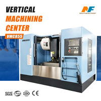Centre d'usinage vertical CNC VMC855, machine de fraisage CNC 3 axes pour le traitement de précision des moules avec certification CE