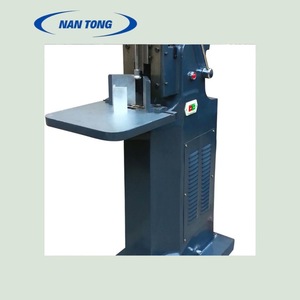 Máquina de corte de esquinas redondeadas tipo A Nantong 120 para equipos de postimpresión - Product Image 2