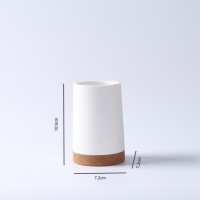 Accessoires pour la maison d'hôtel de salle de bain en résine de luxe blanche 7 pièces avec plateau porte-brosse à dents boîte de coton