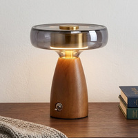 Lampe de table moderne en bois massif avec abat-jour en verre et commande à interrupteur LED alimentée par courant alternatif pour chambre à coucher et décoration intérieure