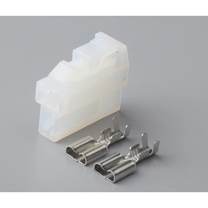 Conector de Terminal Automotriz de 6.3mm DJ7022A-6.3-11, Plástico Blanco, Espaciado de 11mm, para Uso en Automóviles - Product Image 2