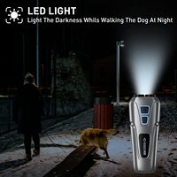 Outil de correction anti-aboiement léger et portable pour animaux de compagnie avec indicateur de batterie, sangle et double tête, silencieux pour le contrôle des aboiements des chiens