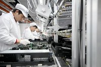 Ligne de production de stations de travail pour l'assemblage de serveurs avec protection ESD pour serveurs en rack, usine OEM