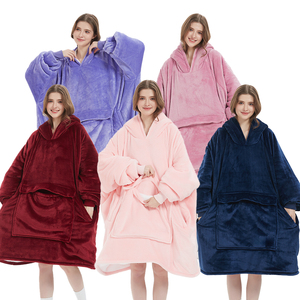 Hoodie-couverture Sherpa personnalisé en usine, chaud, surdimensionné, uni, avec poche géante, pour adulte, avec manches, vente en gros - Product Image 1