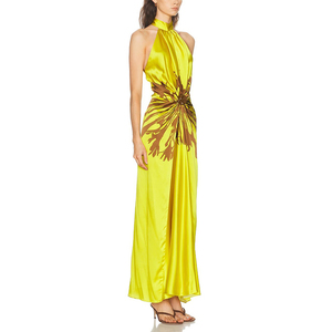 Vestido largo de satén con estampado floral verde lima y cuello halter para mujer, elegante vestido de noche formal. - Product Image 2