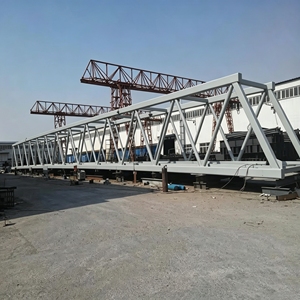 Pont piétonnier moderne <span class=keywords><strong>en</strong></span> structure acier préfabriquée, viaduc routier durable, passerelle métallique haute résistance - Product Image 1